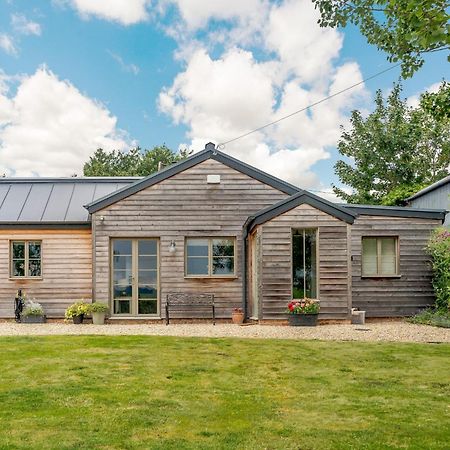 2 Bed In Winchcombe 57828 Exterior foto